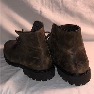 Joseph Abboud Chukka Boots